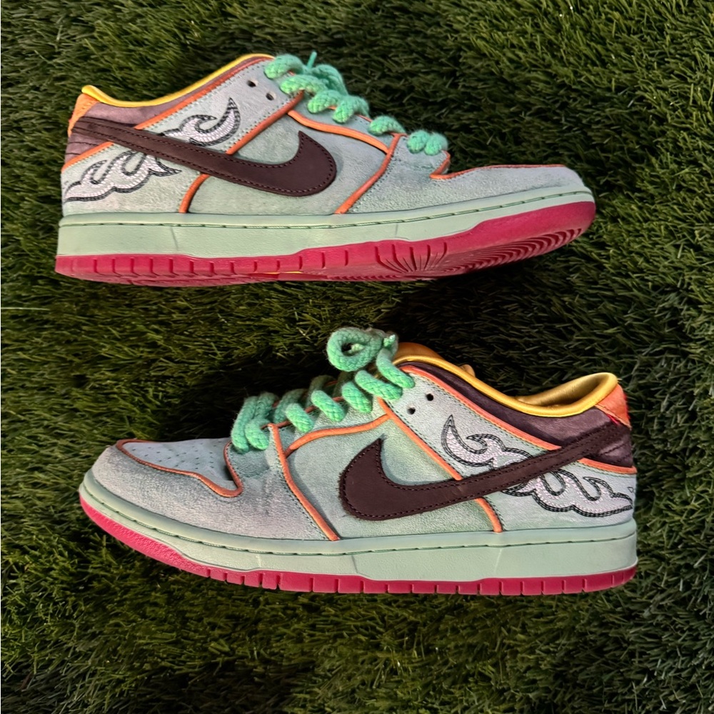 Nike “Rodeo” Dunks - Picture 4 of 8